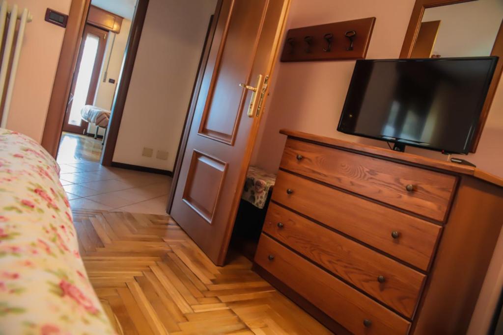 Albergo Castello Da Bonino Шампоршер Екстериор снимка