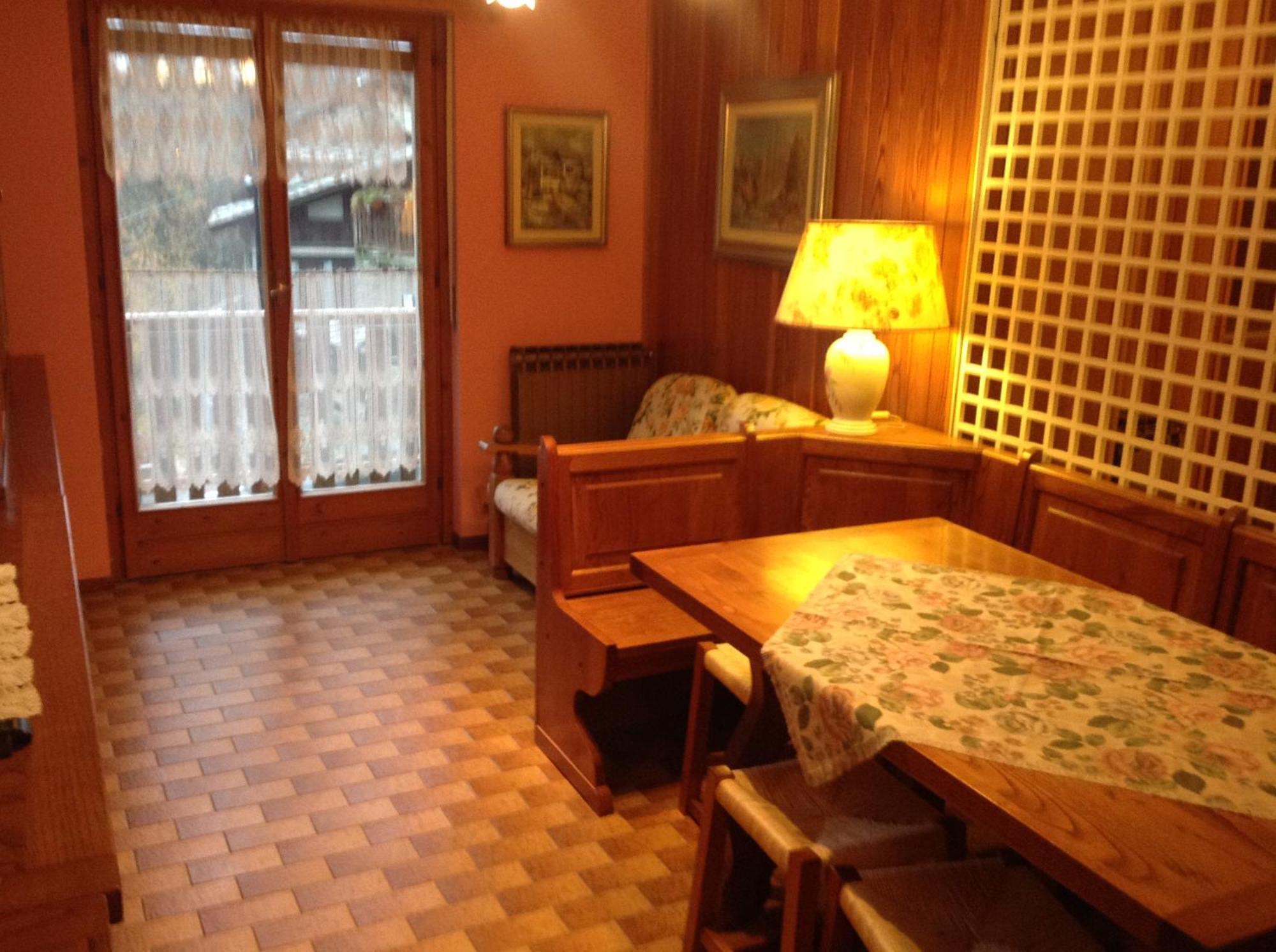 Albergo Castello Da Bonino Шампоршер Екстериор снимка